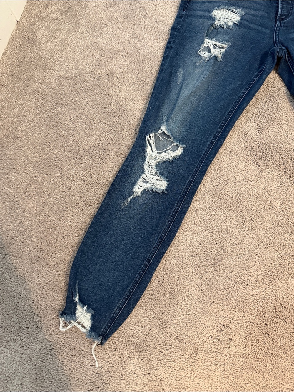 Express Medium Blue Ripped Ankle High Rise - Picture 3 of 10